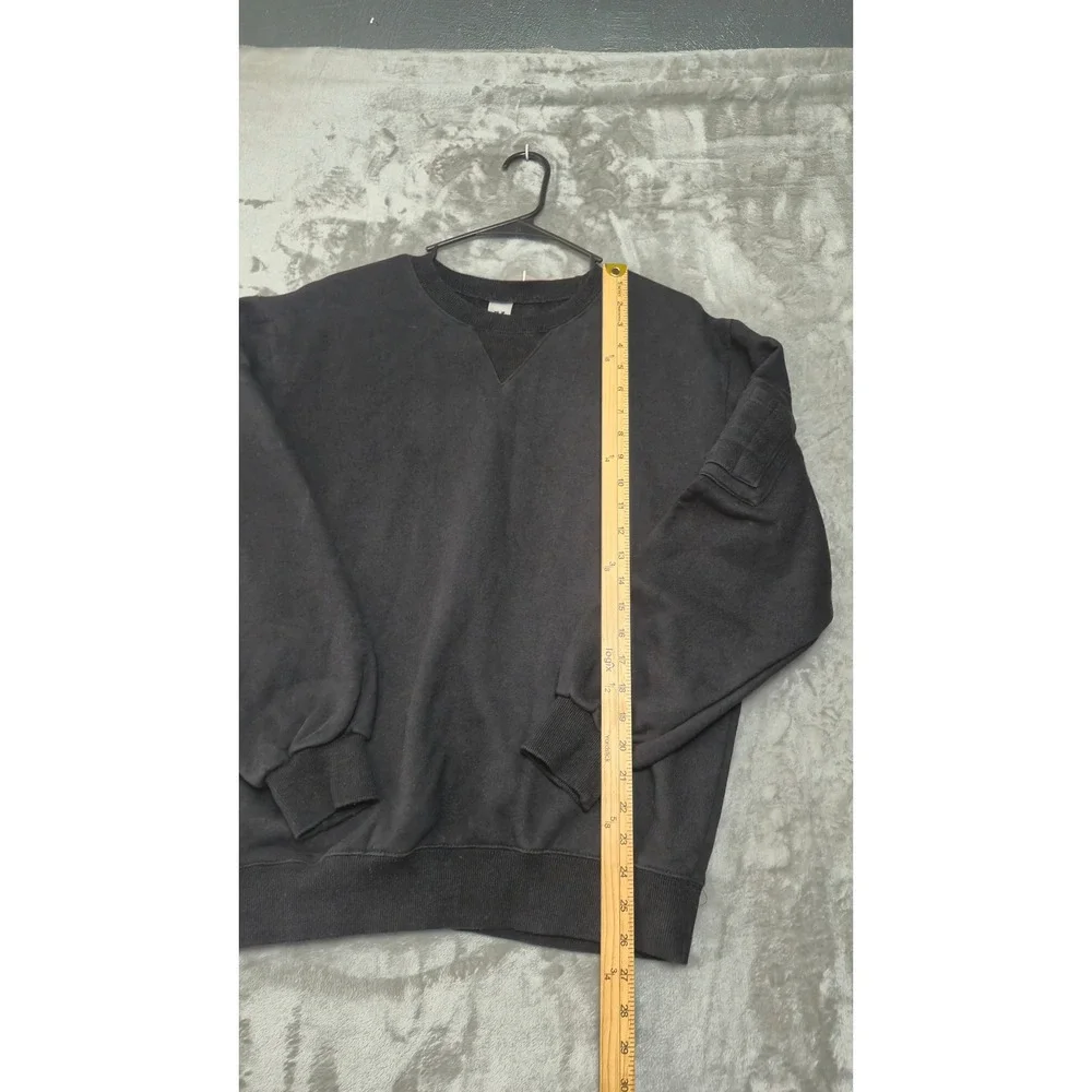 MR Made in Korea Mens Black Crewneck Sweatshirt Utility Sleeve Pocket Large